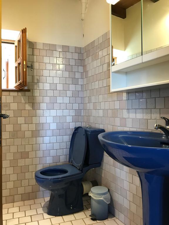 La Petite Maison Des Artistes Castelnau-Pégayrols Δωμάτιο φωτογραφία